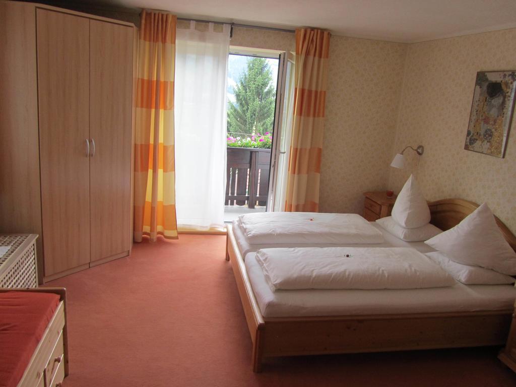 Haus Landl Apartment Haus im Ennstal Ruang foto