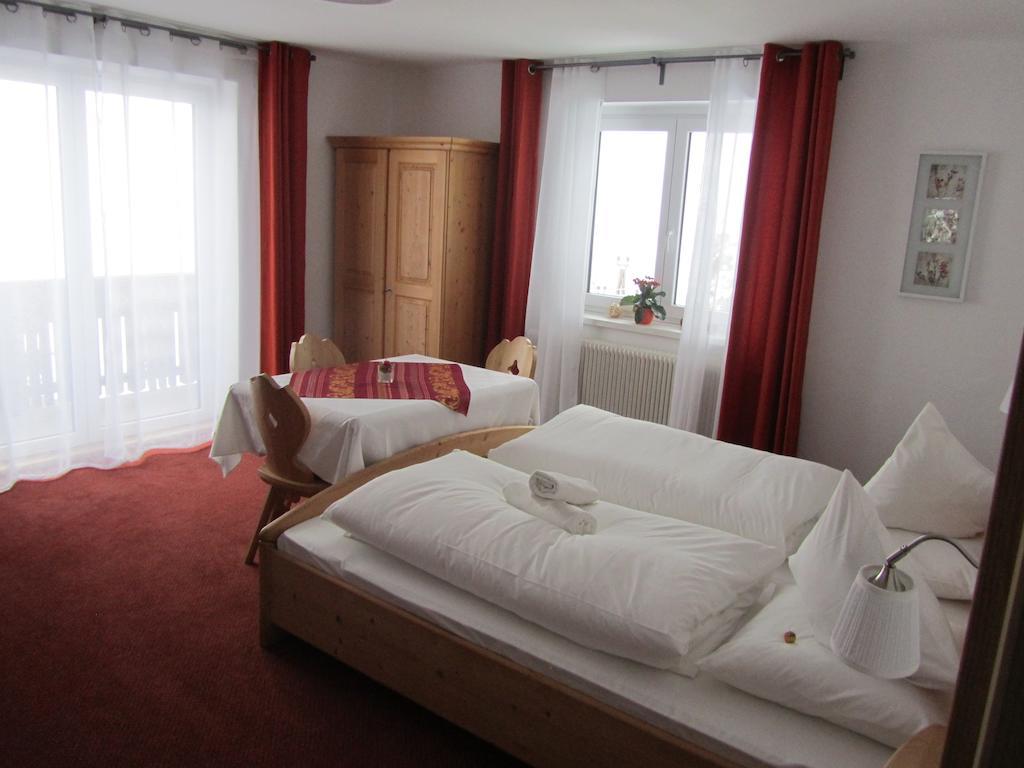 Haus Landl Apartment Haus im Ennstal Ruang foto
